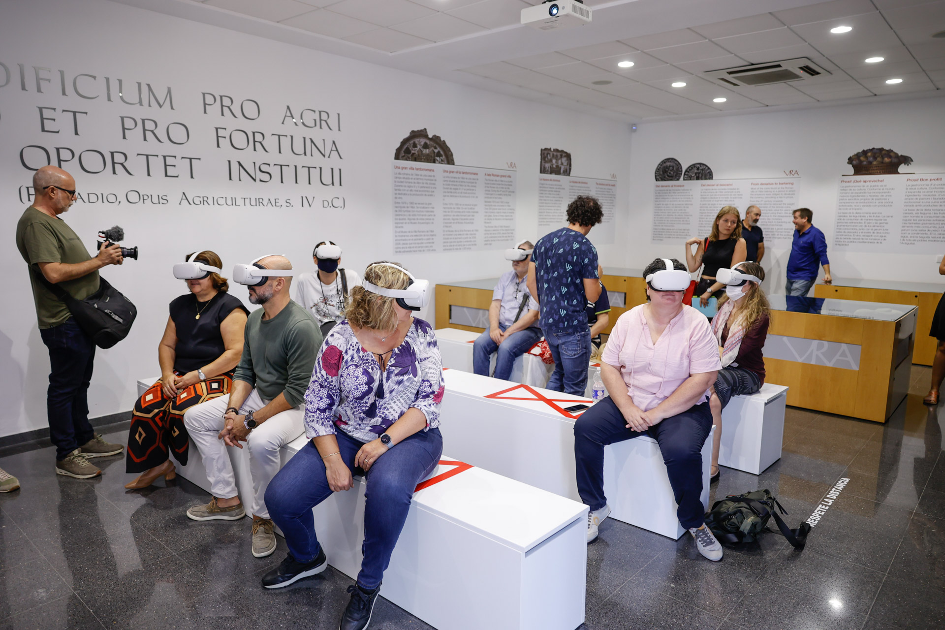 Cultura_gafas realidad virtual museo villa romana (6)